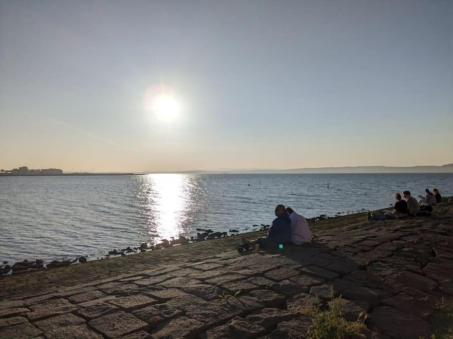 Apartamento Peaceful Oasis By The Sea Edimburgo Exterior foto